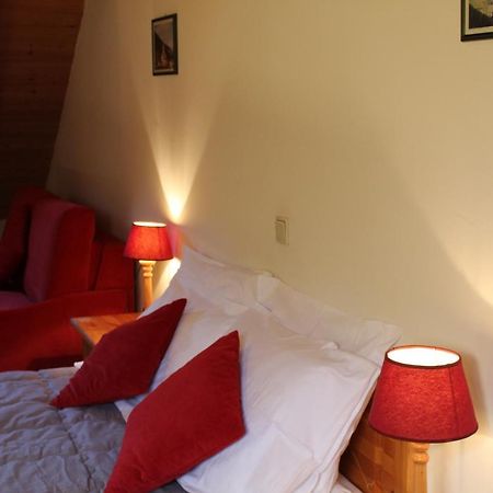 Residenze Sonnenschein Casa Rossa Aparthotel Villabassa Kültér fotó