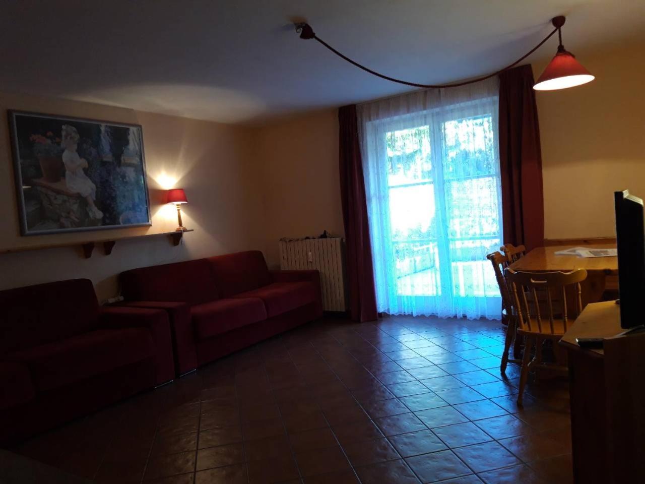 Residenze Sonnenschein Casa Rossa Aparthotel Villabassa Kültér fotó